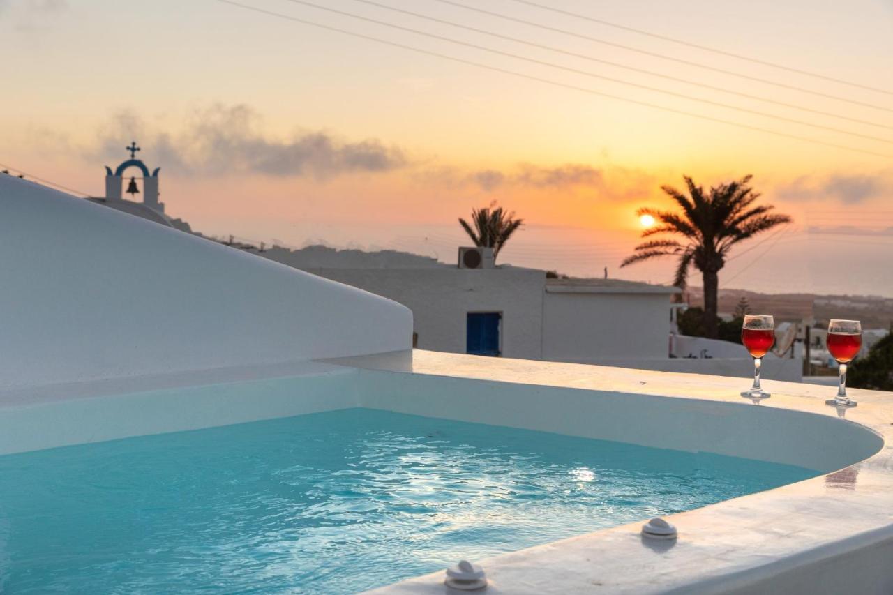Sunborn Oia Suites Exterior photo