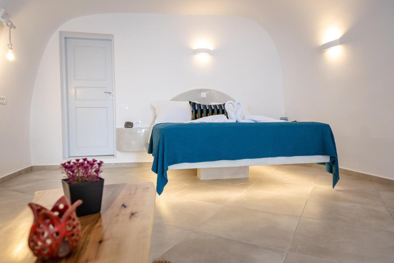 Sunborn Oia Suites Exterior photo