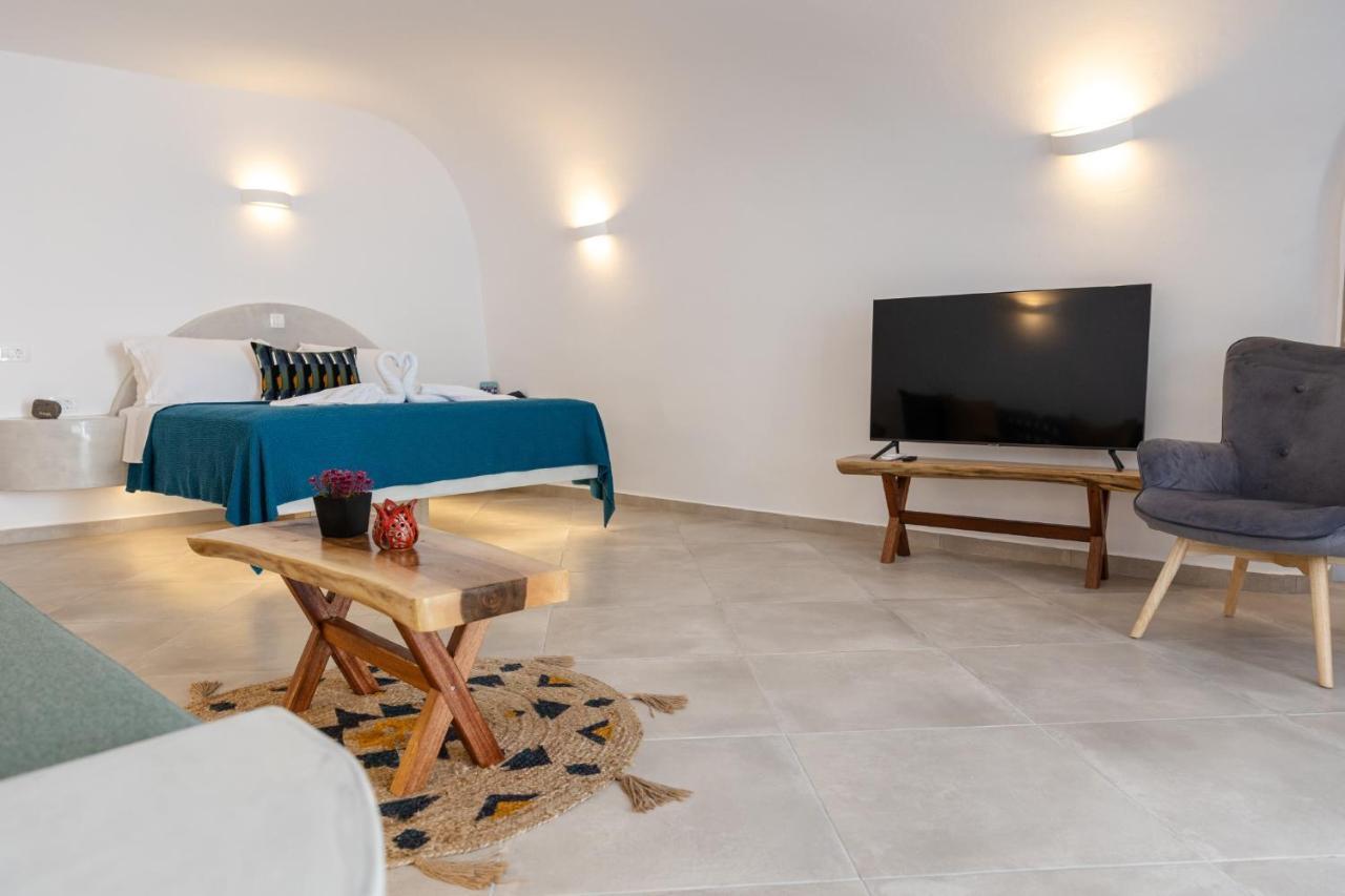 Sunborn Oia Suites Exterior photo