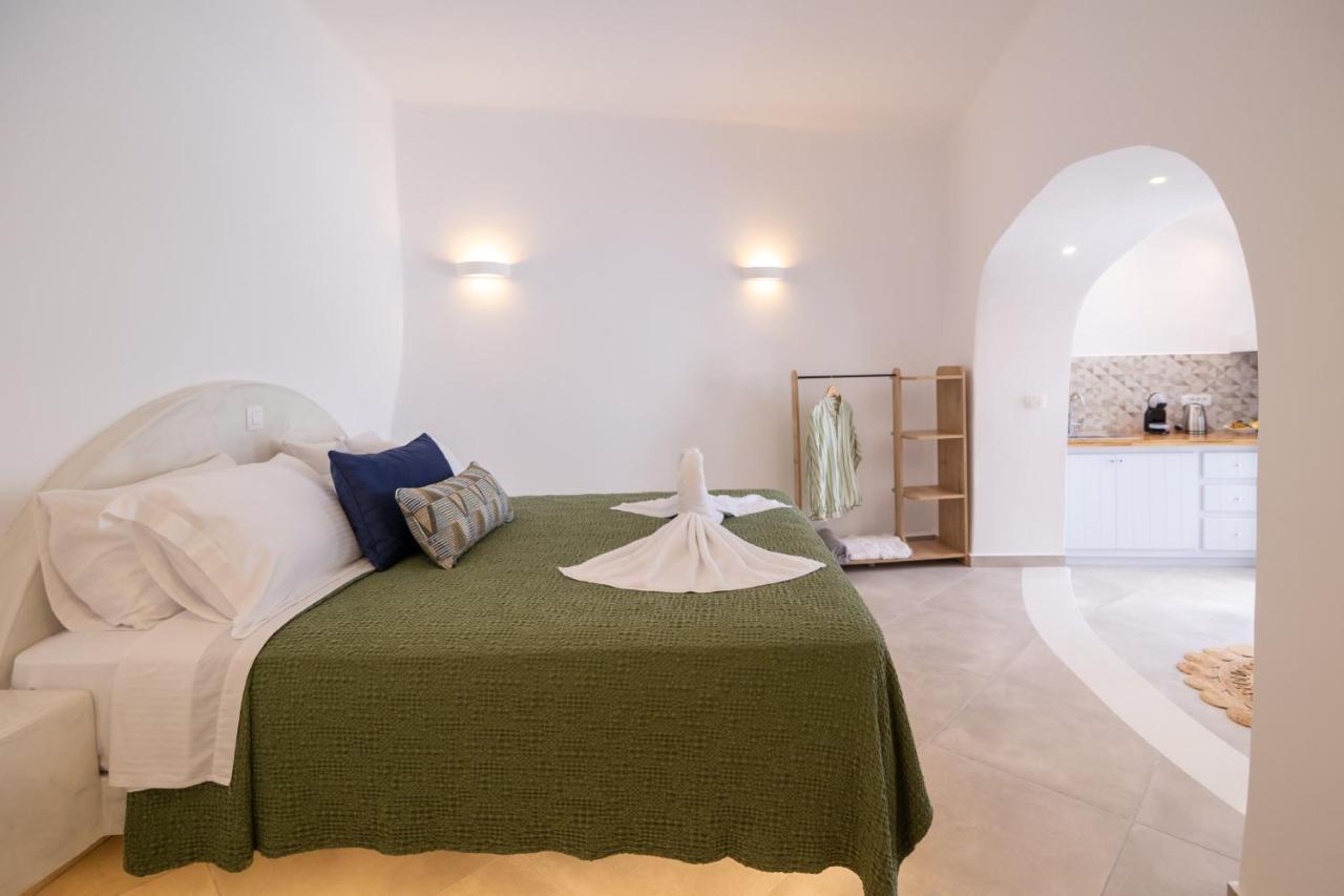 Sunborn Oia Suites Exterior photo